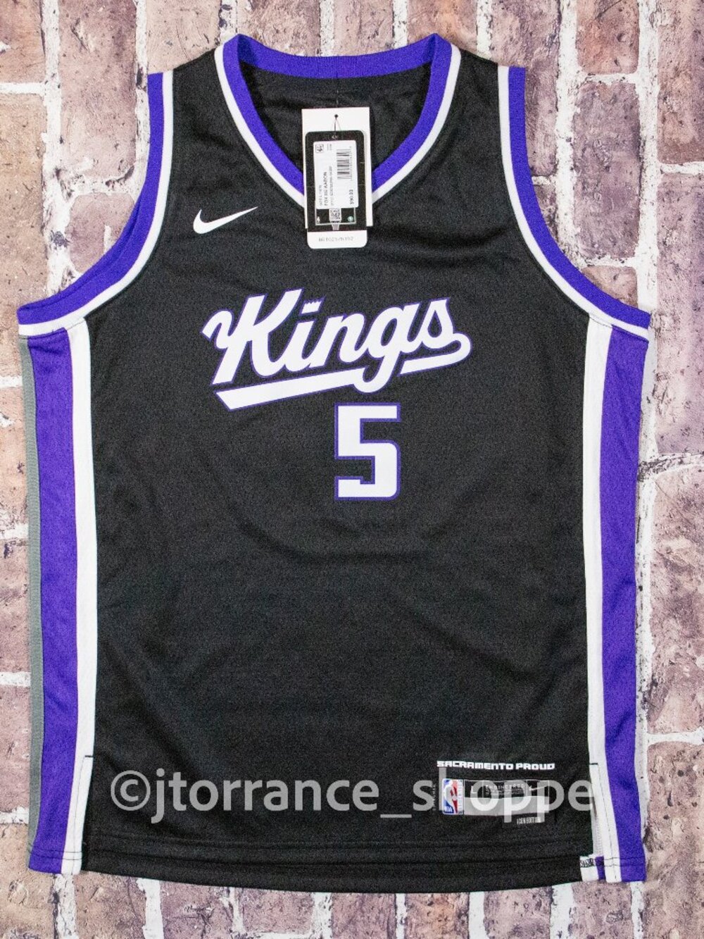 Nike YOUTH De’Aaron Fox Sacramento Kings #5 23/24 Icon Edition Jersey, REG $90